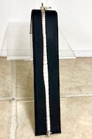 A photo of the auction item