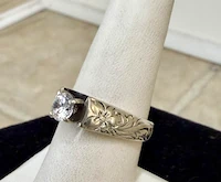 Auction item image 26c_1792693042.webp